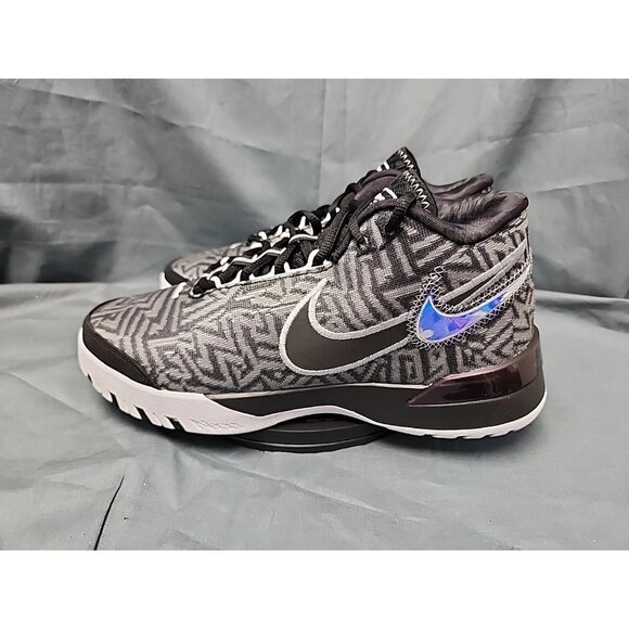 Nike Men's LeBron LBJ NXXT Genisus Sneakers Black Grey White Size 8 NEW IN BOX! - Picture 4 of 12